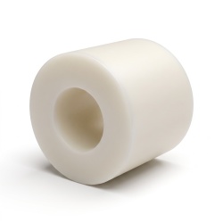 Tulejka dystansowa niegwintowana, poliamid PA6, naturalny Ø8,2x17mm, pod śrubę M8